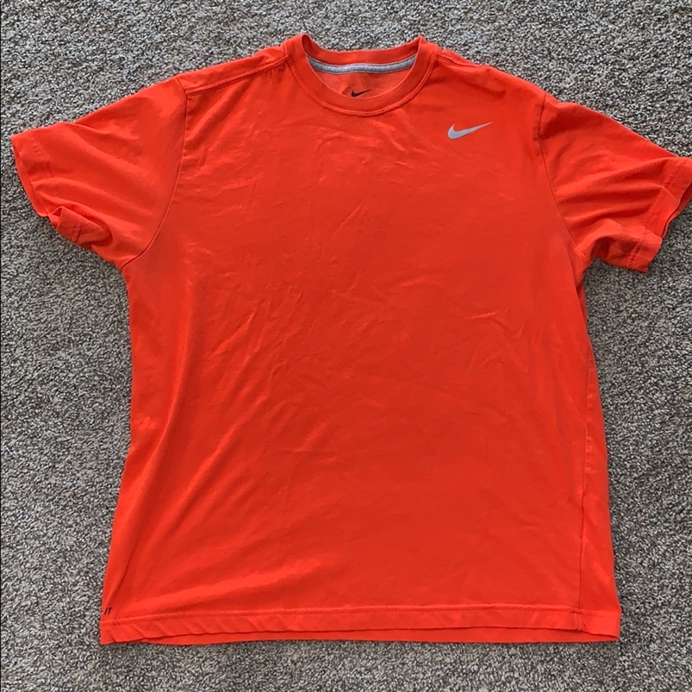 Men’s Large orange Nike Dri-Fit shirt